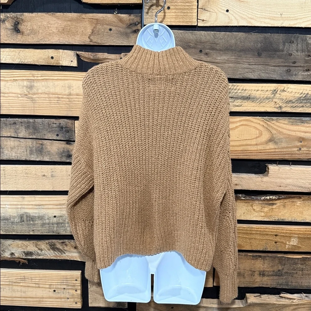 American Eagle Tan‎ Mock Neck Cable Knit Cropped Sweater Minimalist Boxy Size L